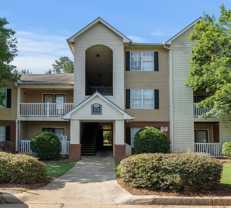 Salem Chase Apartments - Photo 1 of 1