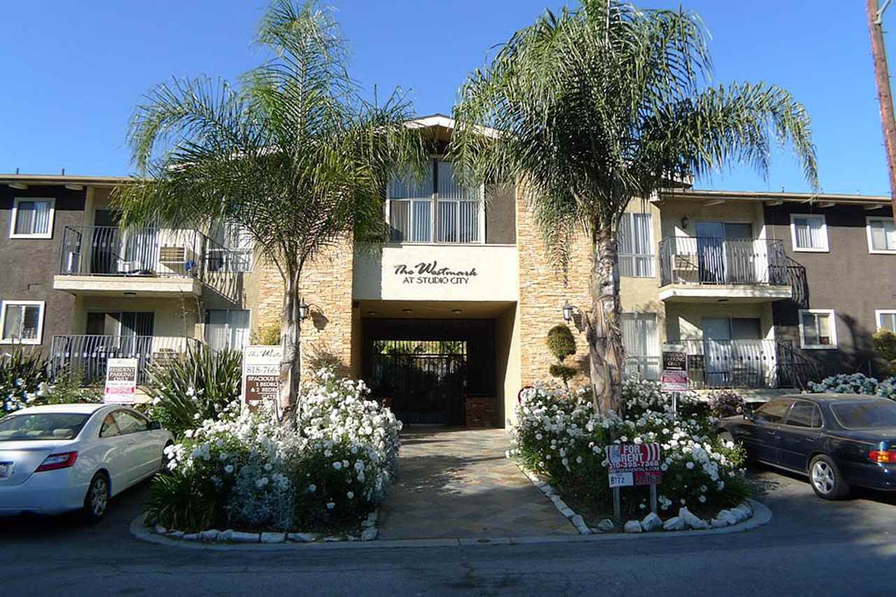 Alhambra at Studio City - Photo 2 of 10