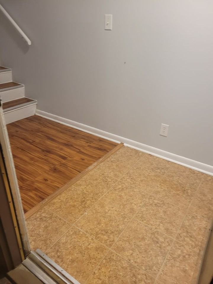 Nobb Hill Apartments - Photo 2 of 37