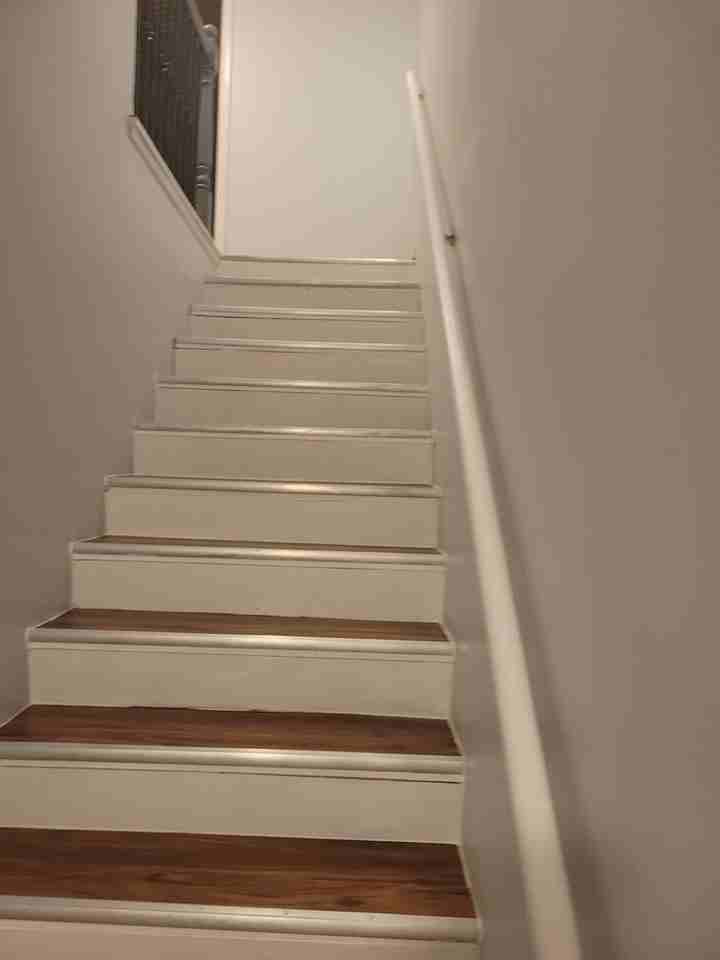 Nobb Hill Apartments - Photo 3 of 37