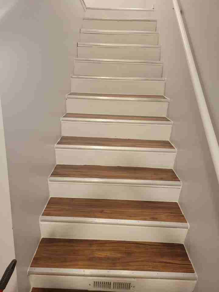 Nobb Hill Apartments - Photo 5 of 37