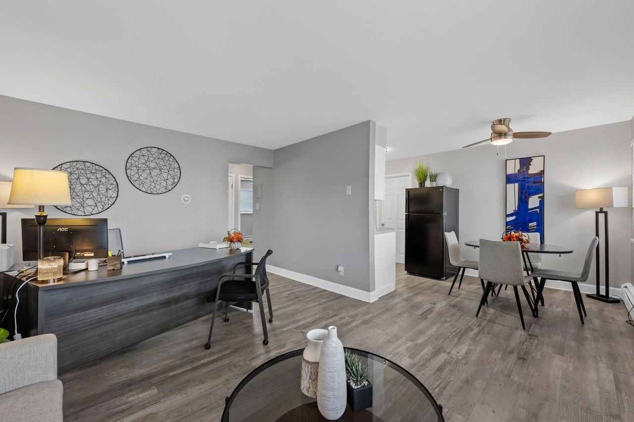 Phoenix Apartments - Photo 3 of 9