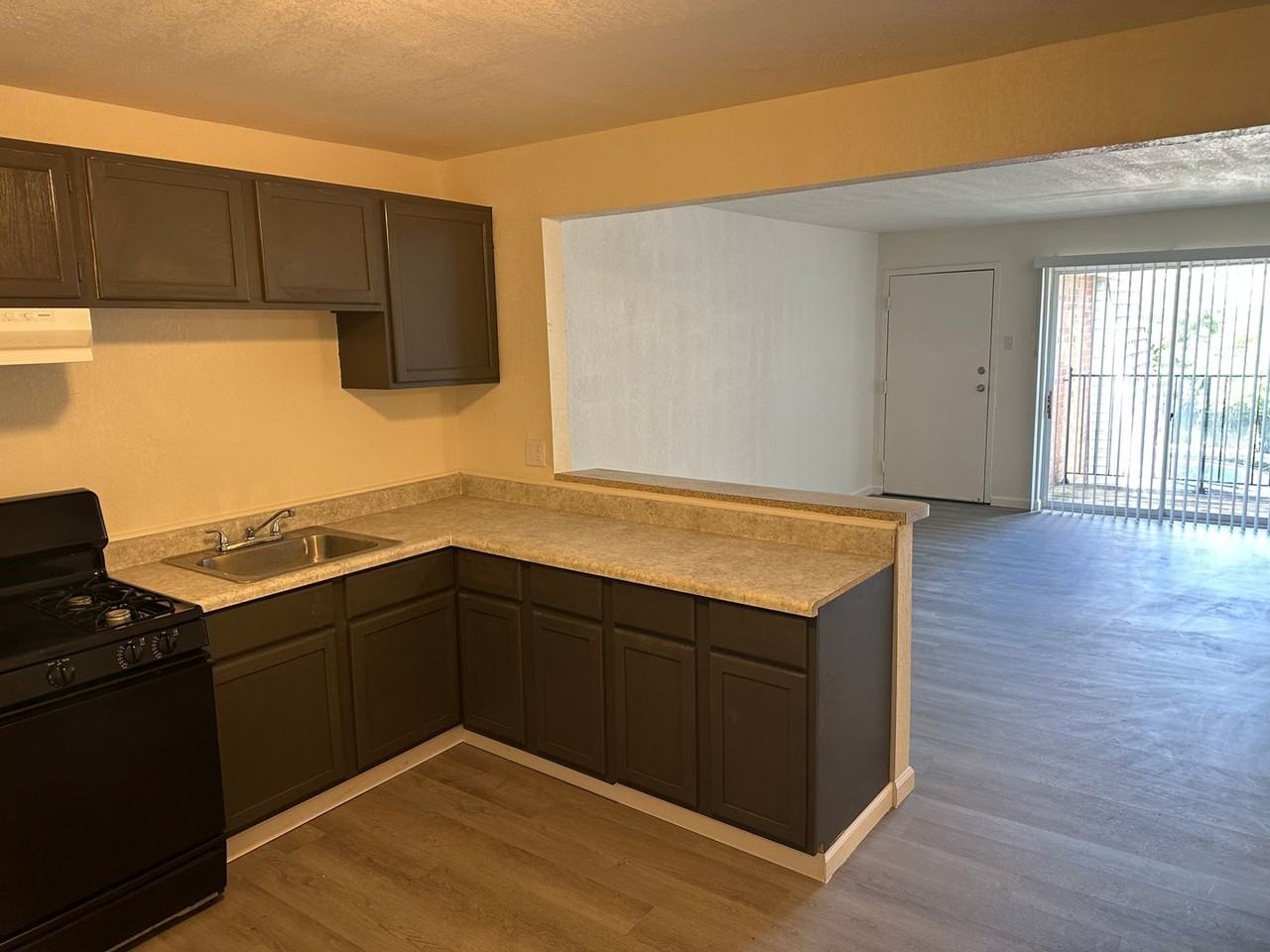 Rivertrail Apartments - Photo 2 of 15