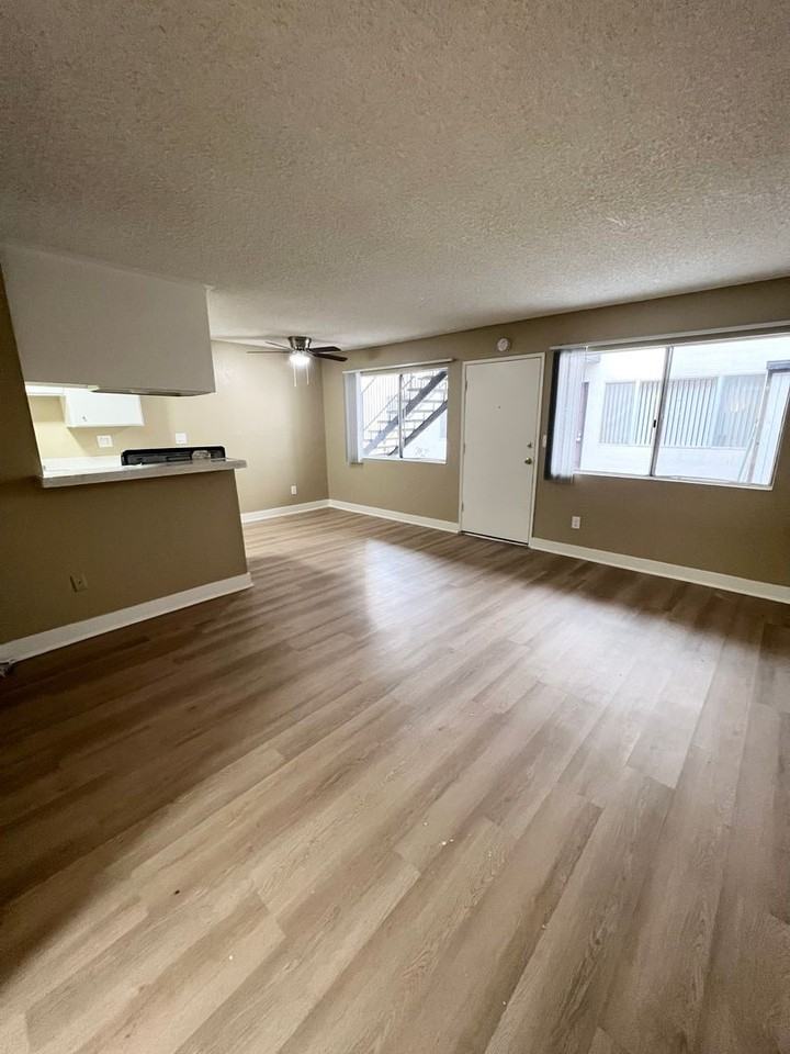 Cerise  (Fountain Villa) - Photo 3 of 12