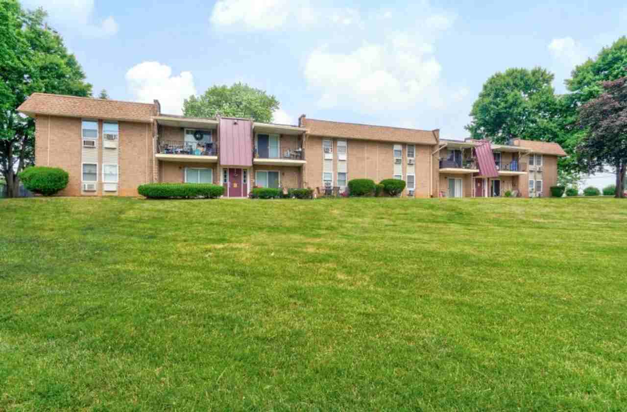 Whittier Place - Photo 2 of 49