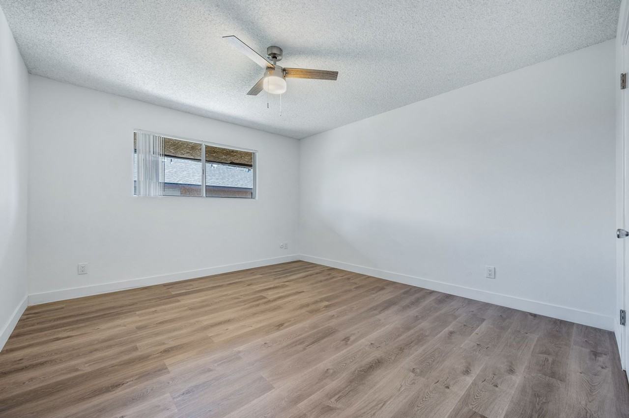 the HIVE @ South (5700 Ackerfield) - Photo 4 of 50