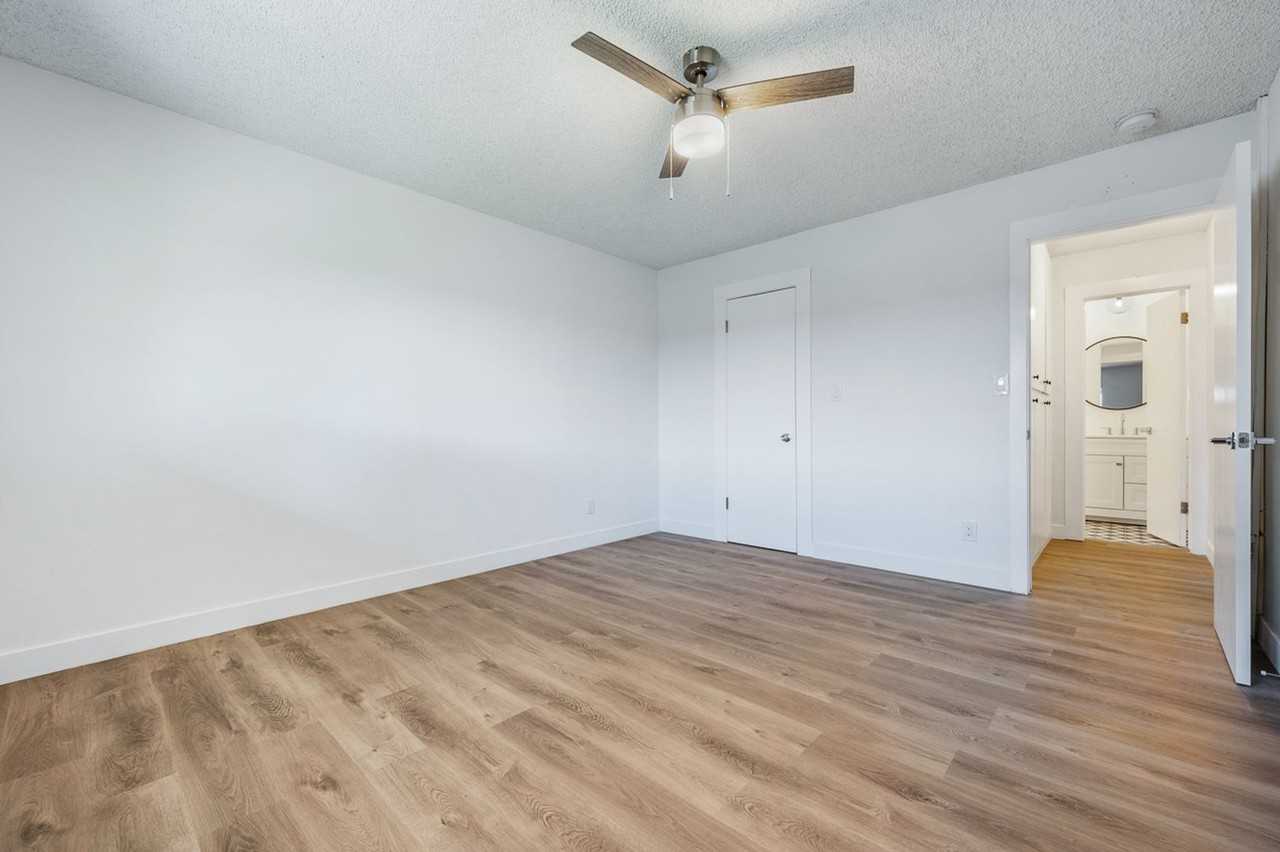 the HIVE @ South (5700 Ackerfield) - Photo 7 of 50