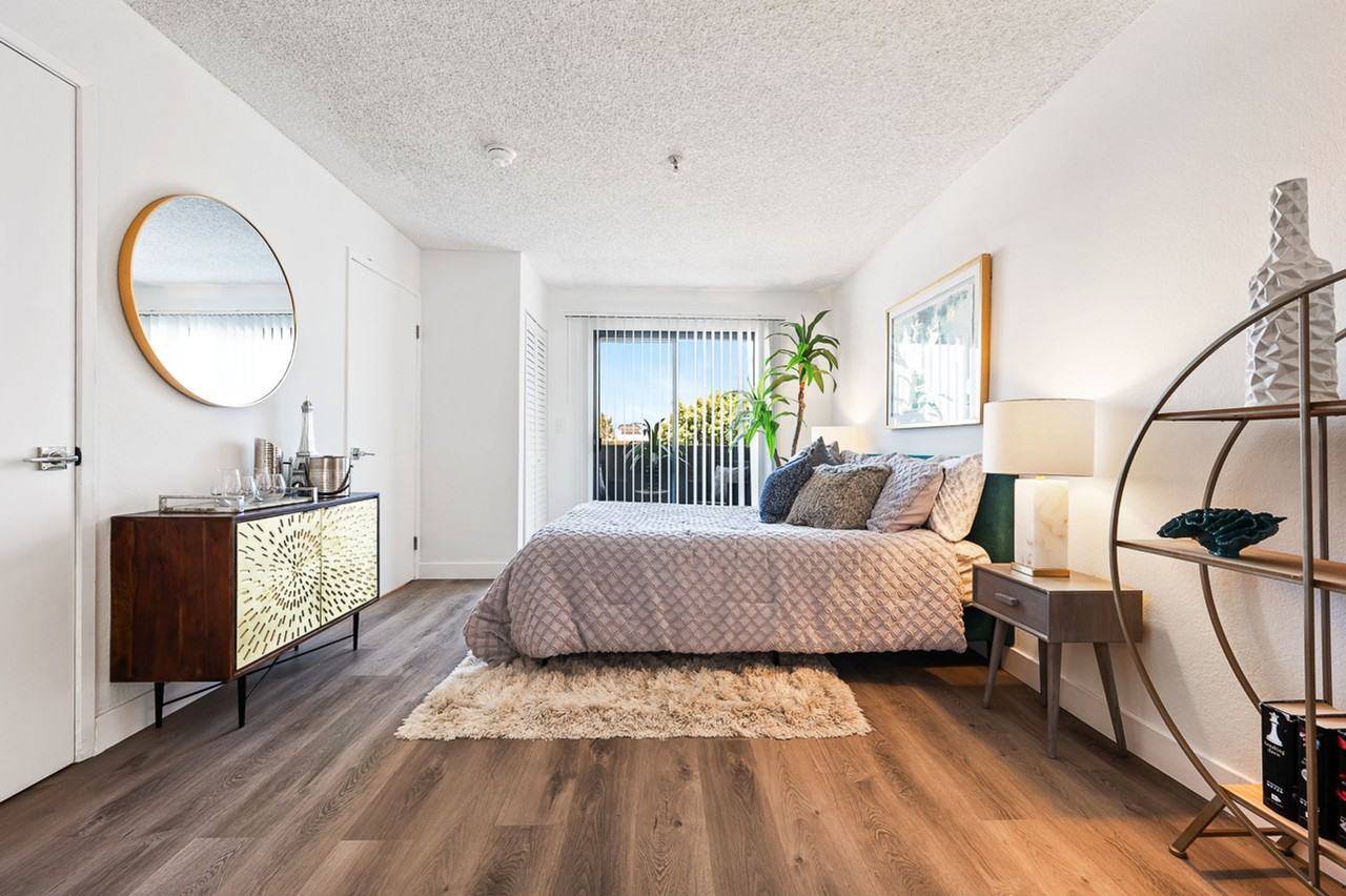 The Hive @ Market - Photo 3 of 50