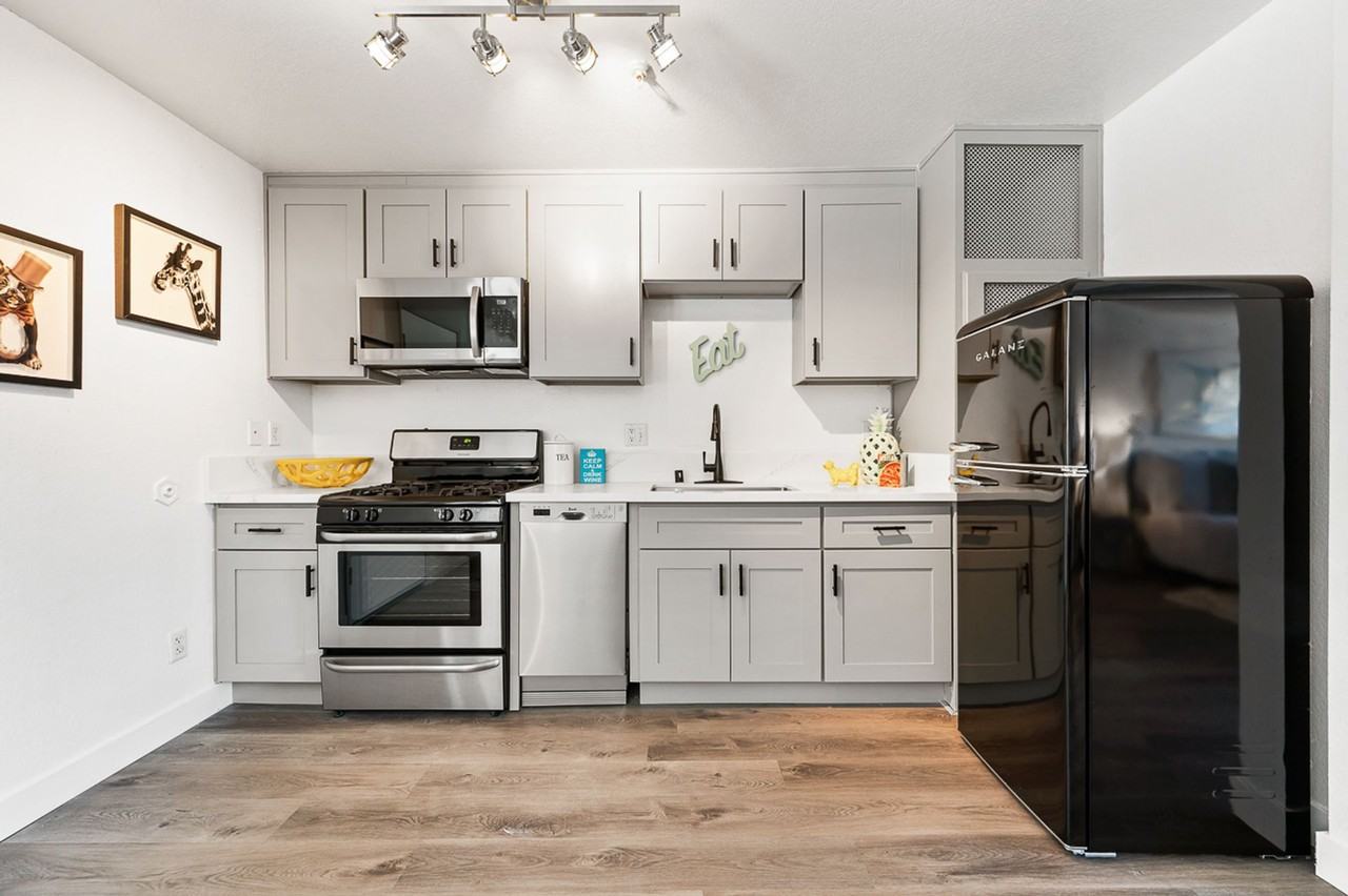 The Hive @ Market - Photo 6 of 50