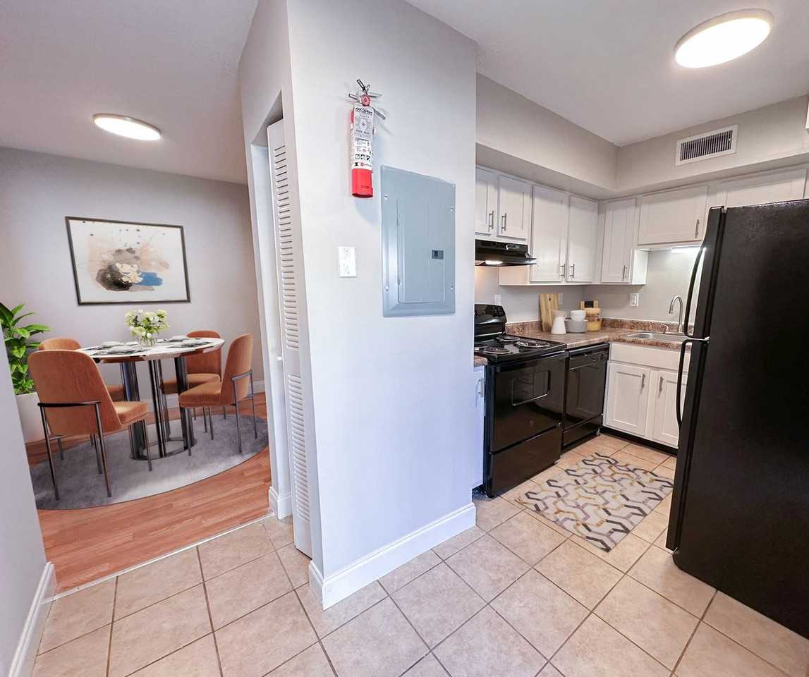 Rand at Tillery Apartment Homes - Photo 7 of 42