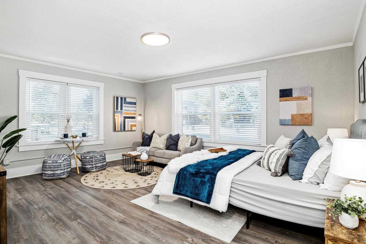 Amazing Remodeled Studio Apartments - Photo 3 of 7