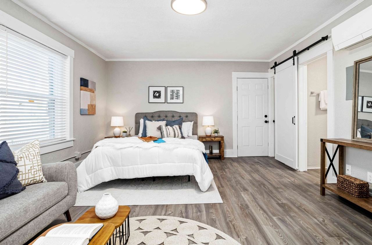 Amazing Remodeled Studio Apartments - Photo 4 of 7