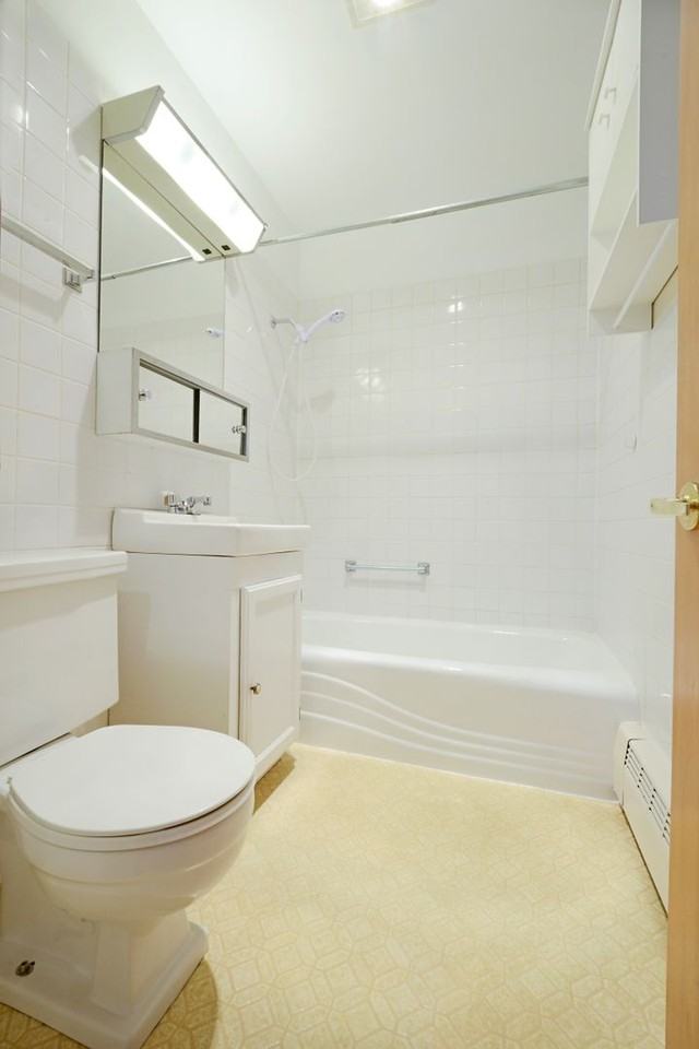 2028-2048 5th Street NW - Photo 5 of 8