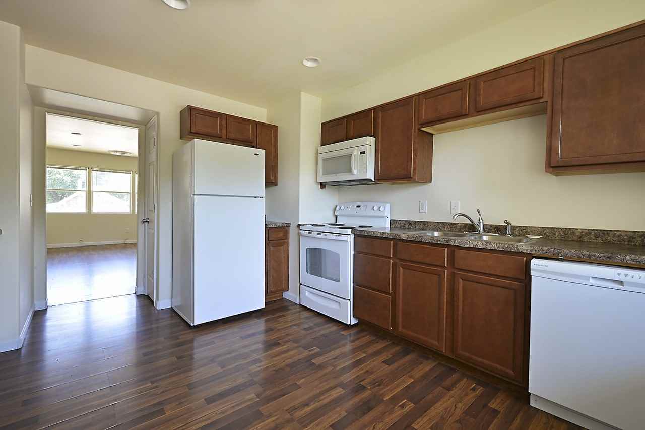 506 11th Street NW - Photo 3 of 8