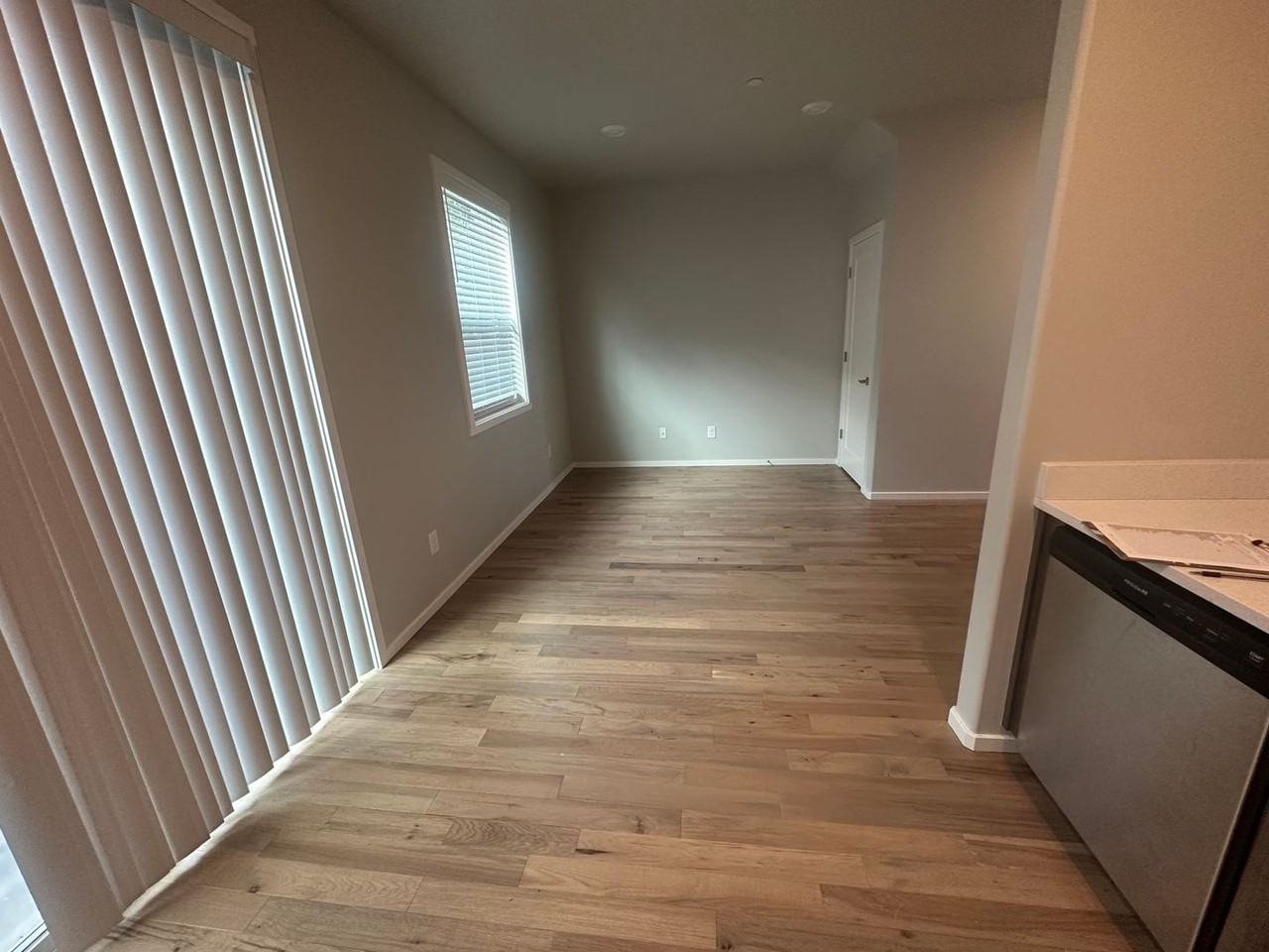 Brand NEW 3 Bedroom 2.5 Bath Townhome w/Washer & Dryer! - Photo 4 of 20