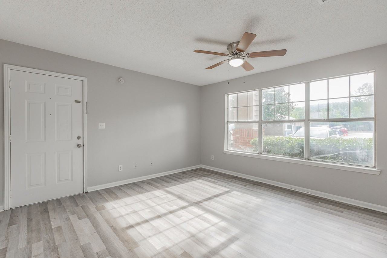 BRADLEY PLACE - Photo 3 of 16