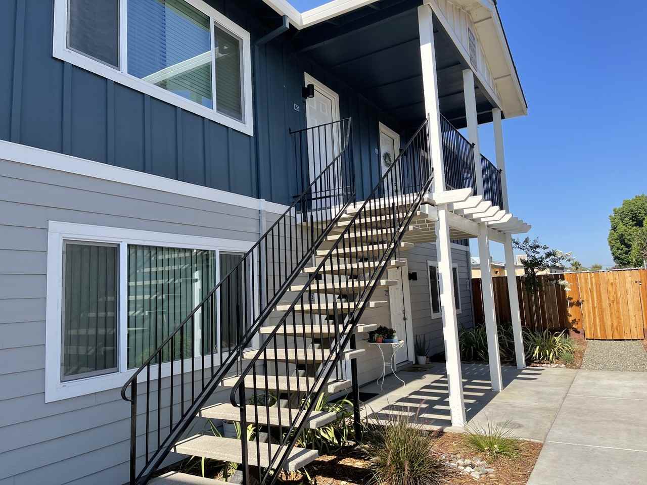 Sutter Commons Apartments - Photo 5 of 9