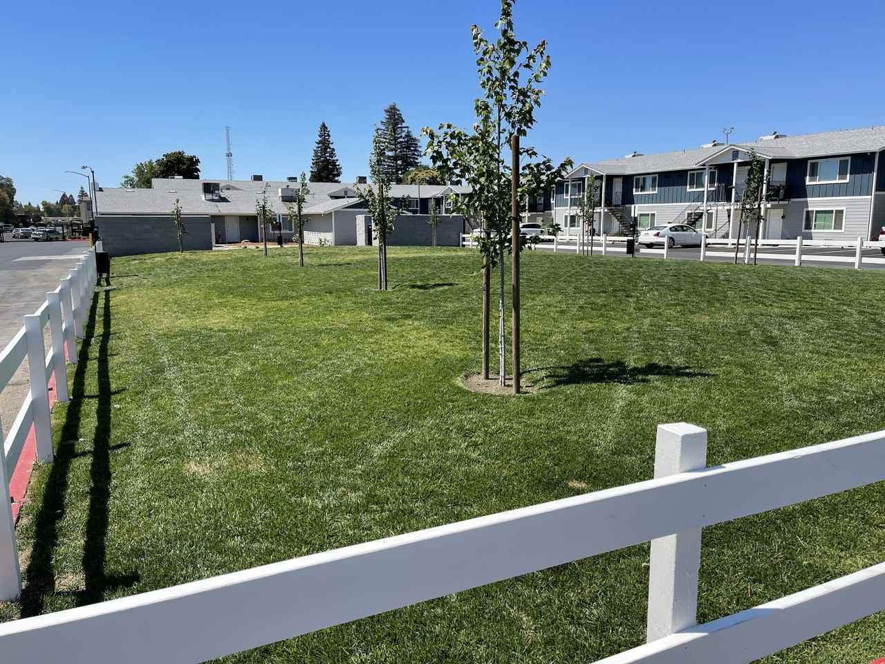 Sutter Commons Apartments - Photo 7 of 9