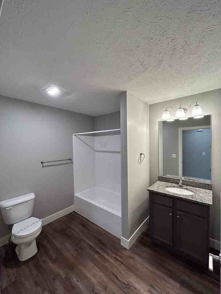 1031 Ekstam - Photo 6 of 6