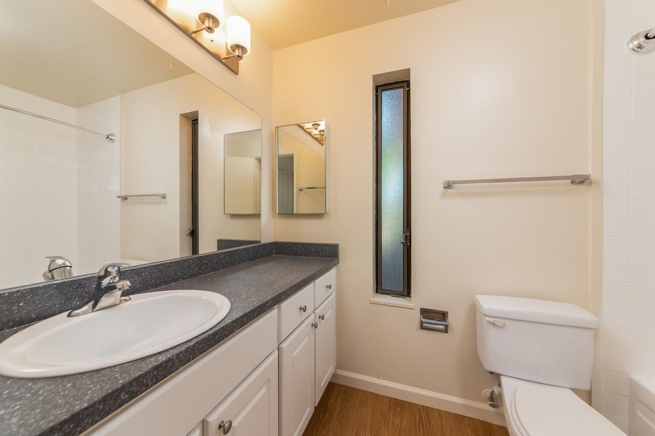 Camelback North Apartments CNM - Photo 7 of 50