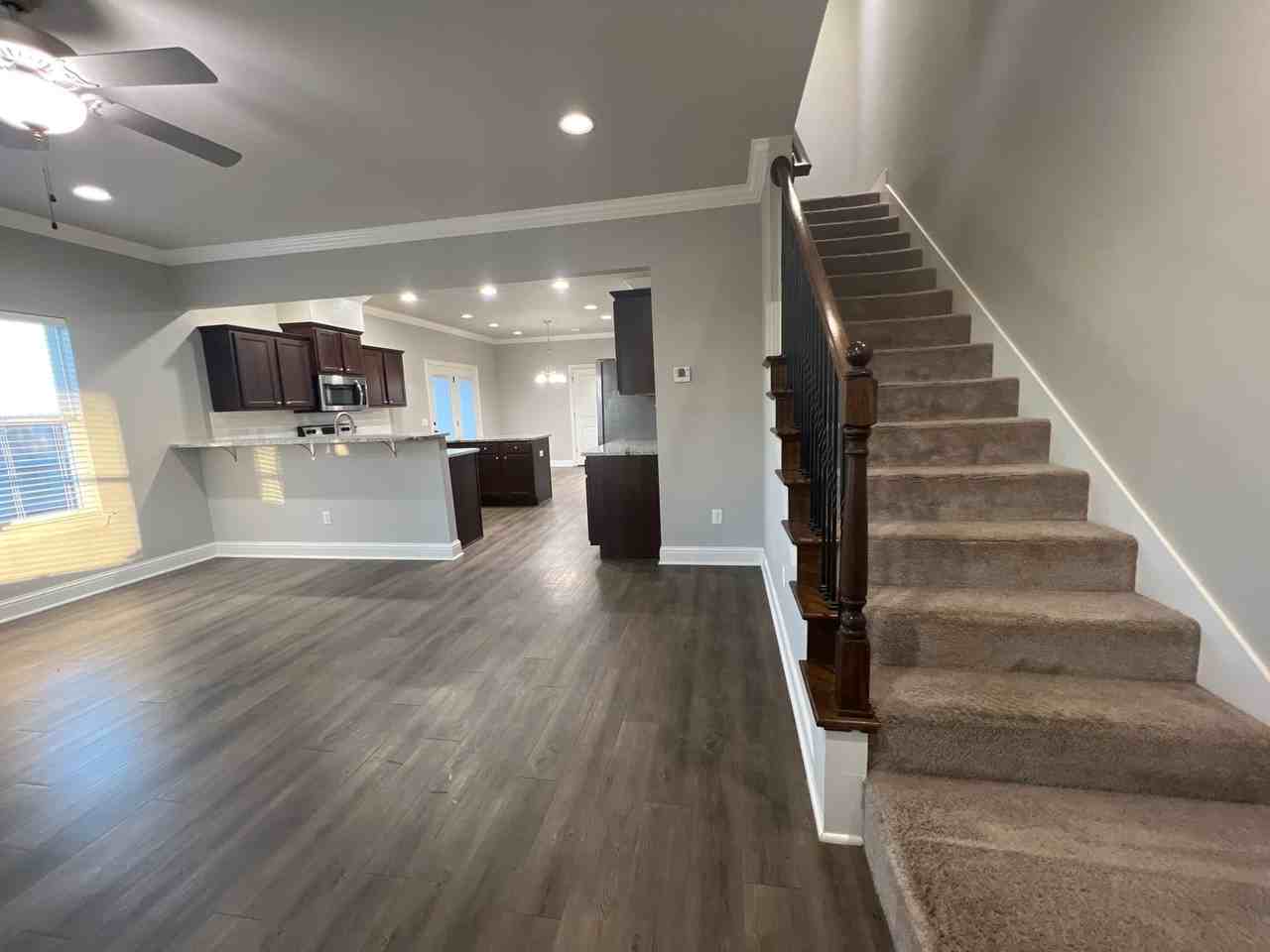 Deane Sang Townhomes - Photo 3 of 18