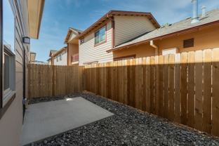 149 SW Deer Street - Photo 1 of 1