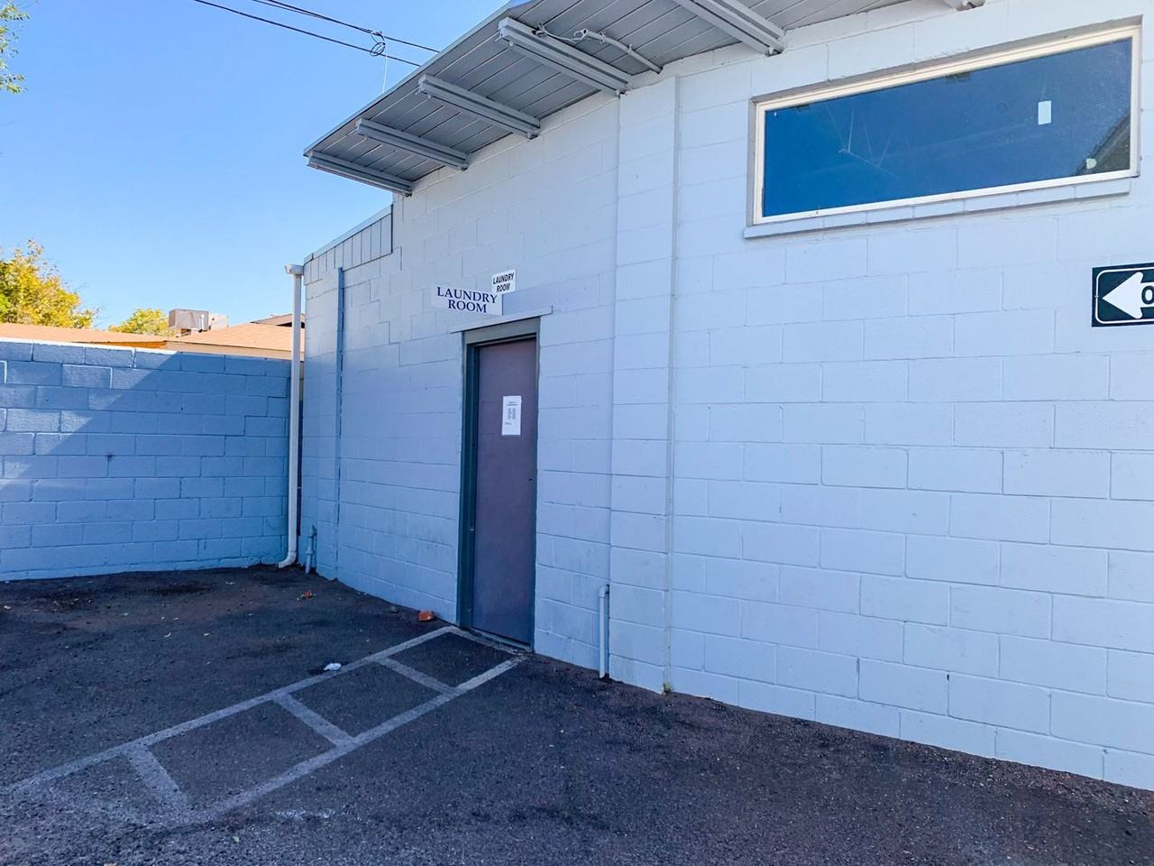 Desert Park Apartments - Photo 5 of 50