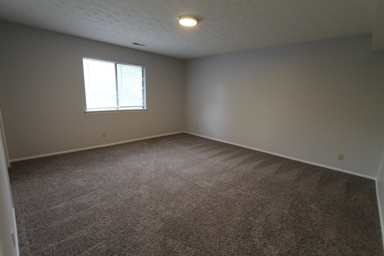 4921 Copper Creek Rd - Photo 6 of 35