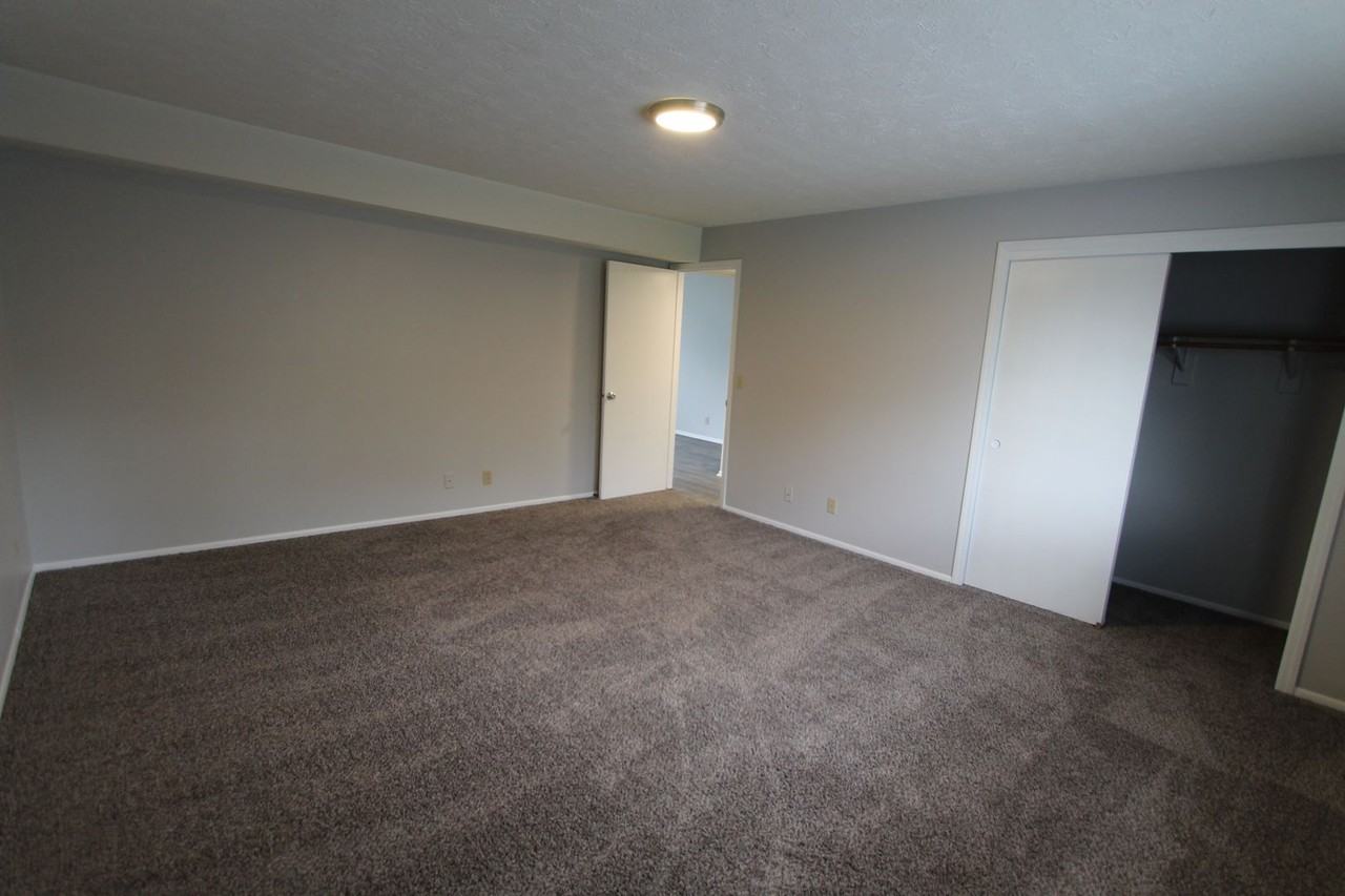 4921 Copper Creek Rd - Photo 7 of 35