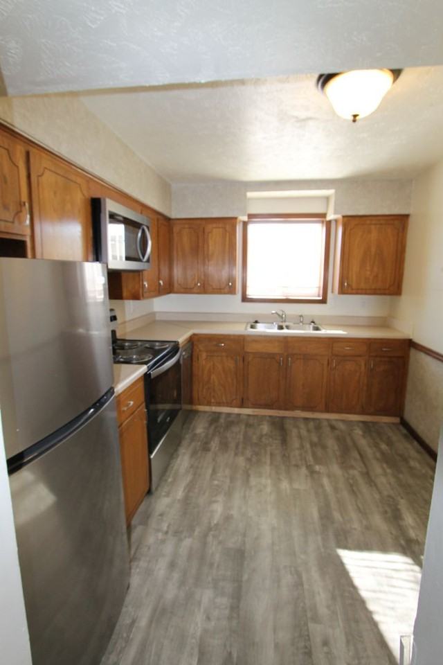 10715 O Street - Photo 4 of 11
