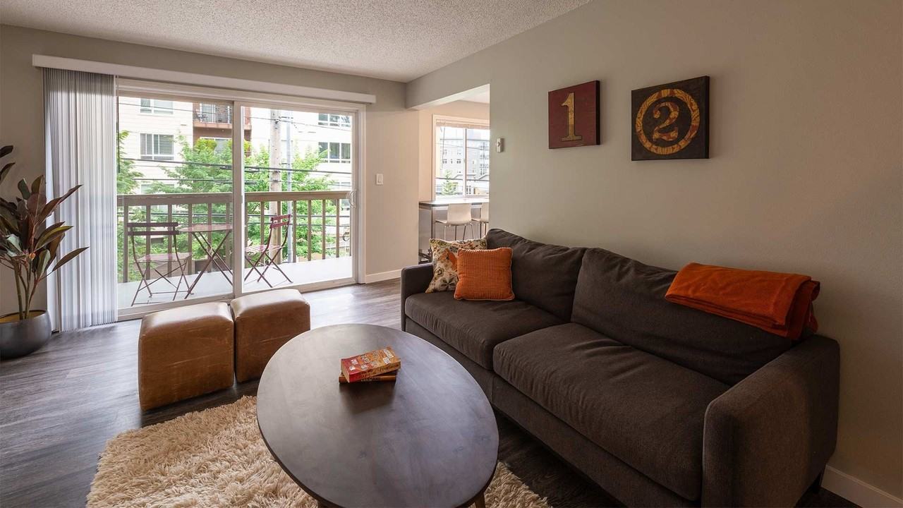 Link 14 - Photo 3 of 7