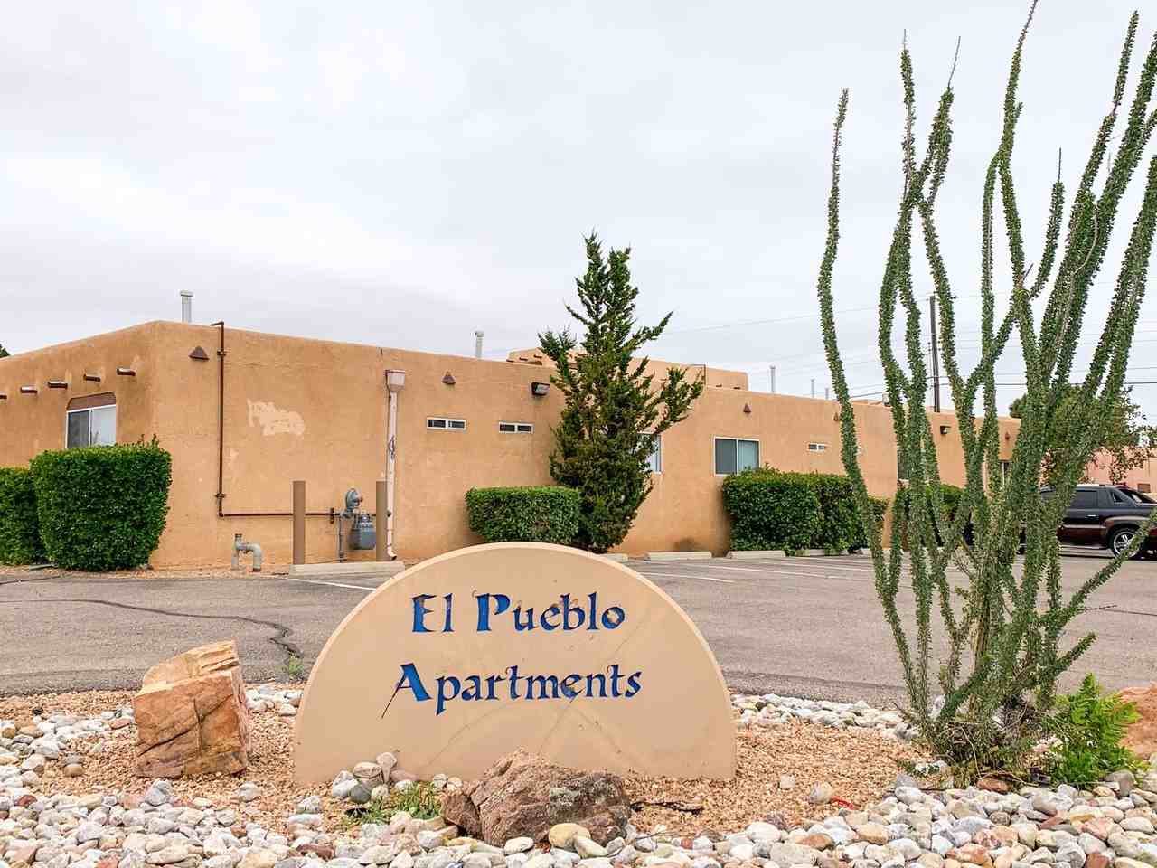 El Pueblo - Photo 4 of 30