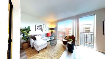 featured image of 1600 Dexter Ave N