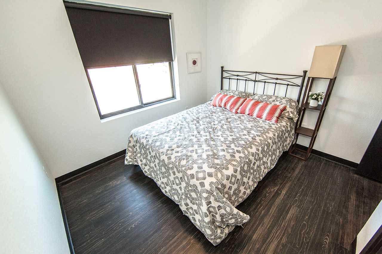 Urban Flats South - Photo 7 of 50