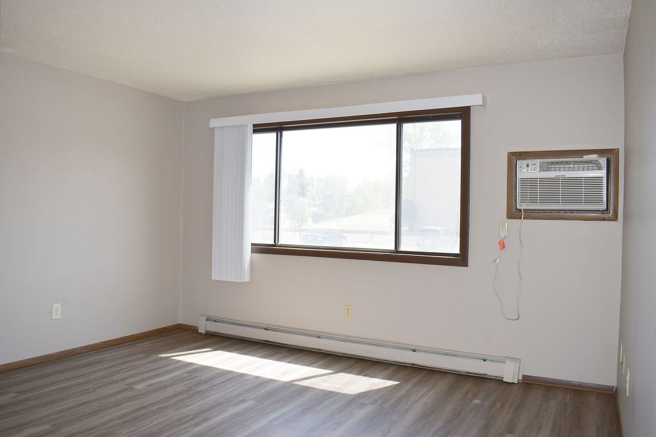 Summit Park - Photo 4 of 32