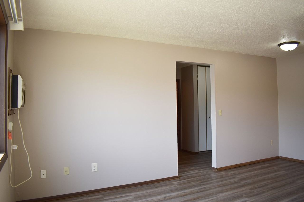 Summit Park - Photo 5 of 32