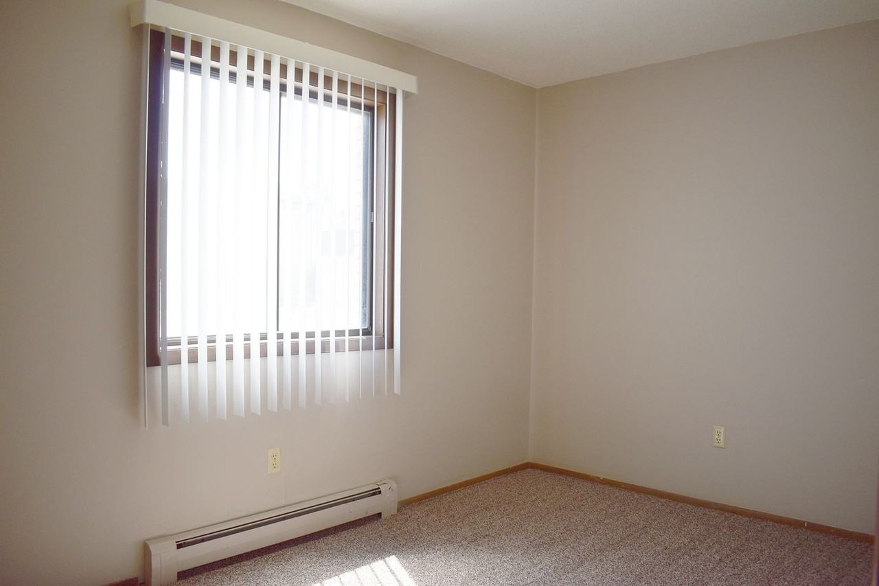 Summit Park - Photo 7 of 32