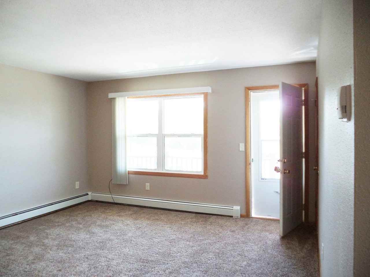 Terrace Heights - Photo 3 of 11