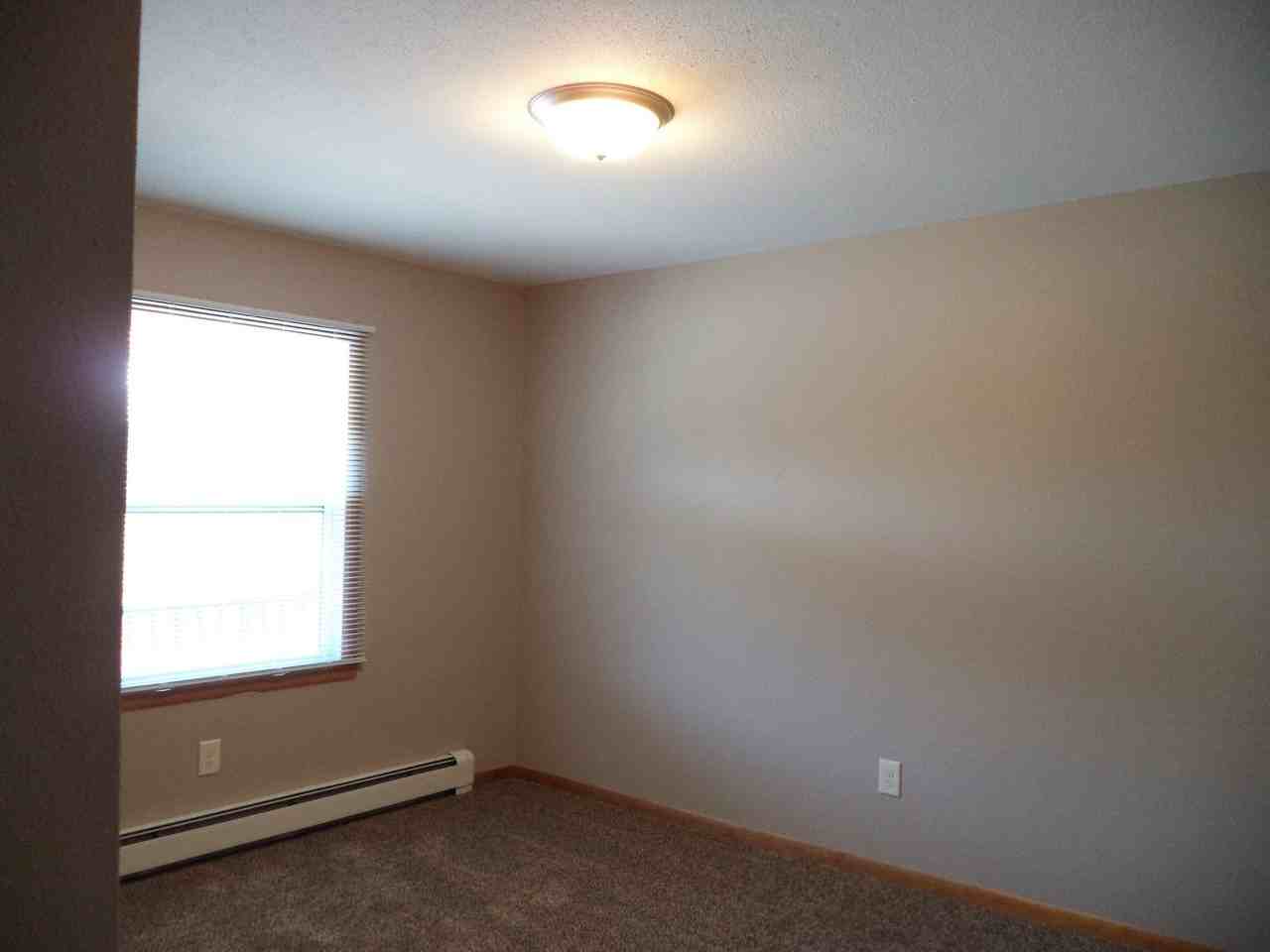 Terrace Heights - Photo 5 of 11