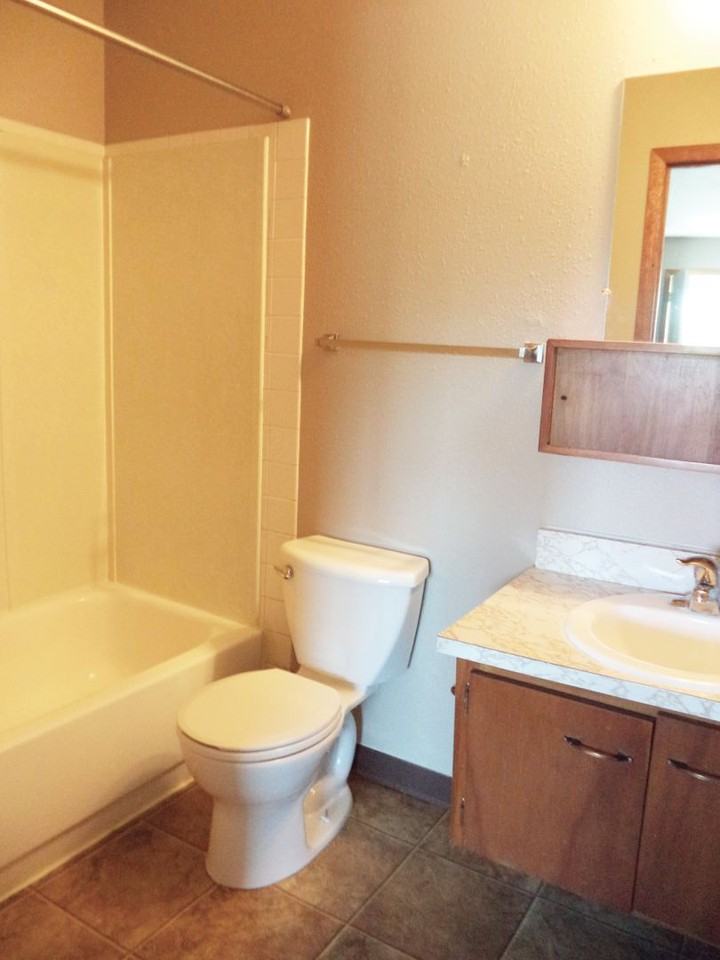 Terrace Heights - Photo 4 of 4