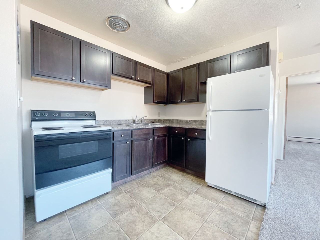 Fairmont Apartments - Photo 2 of 25