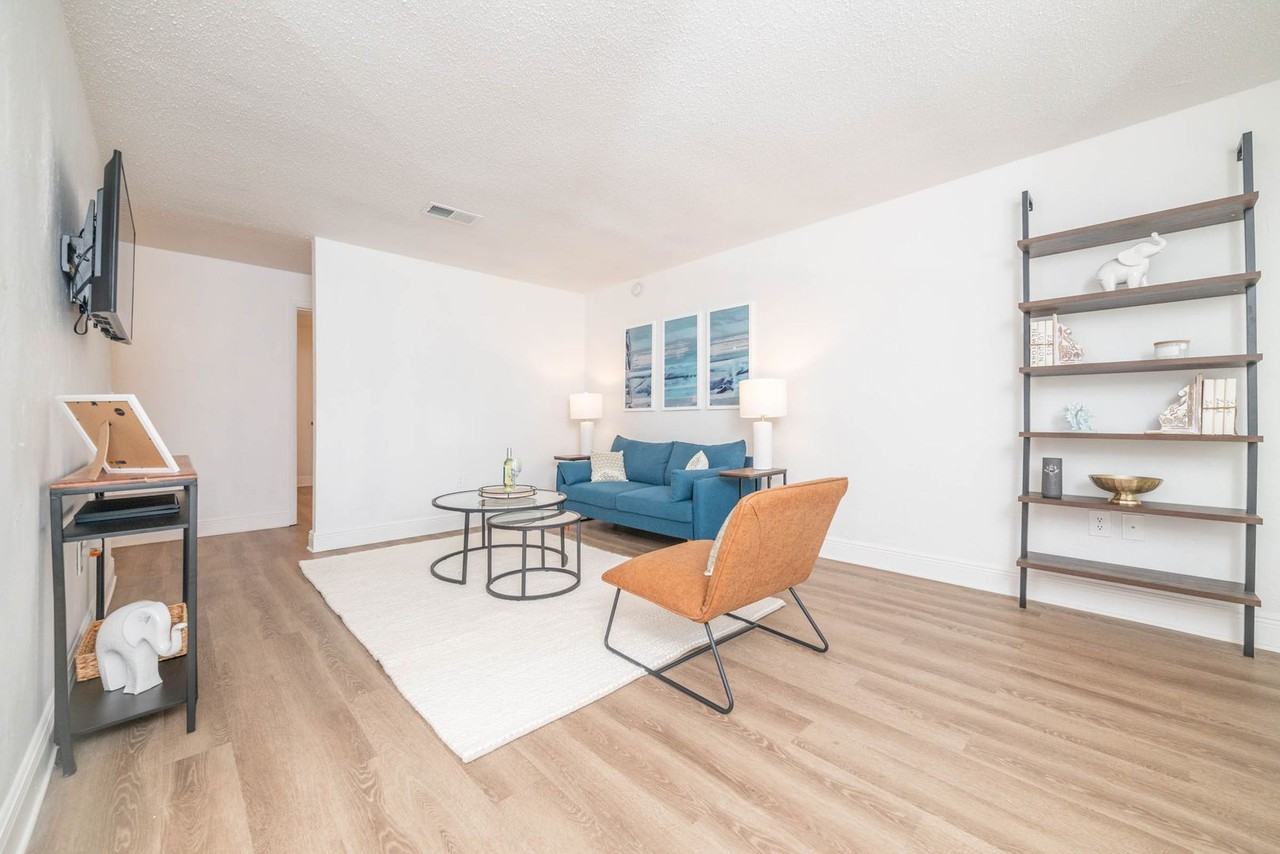 Mirabella Apartments - Photo 4 of 49