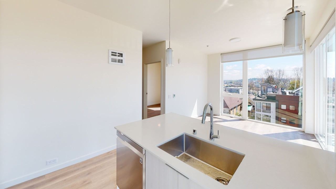 King Street Flats - Photo 5 of 34