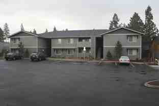 2 Bedroom Apartment close to Old Mill - Photo 1 of 1