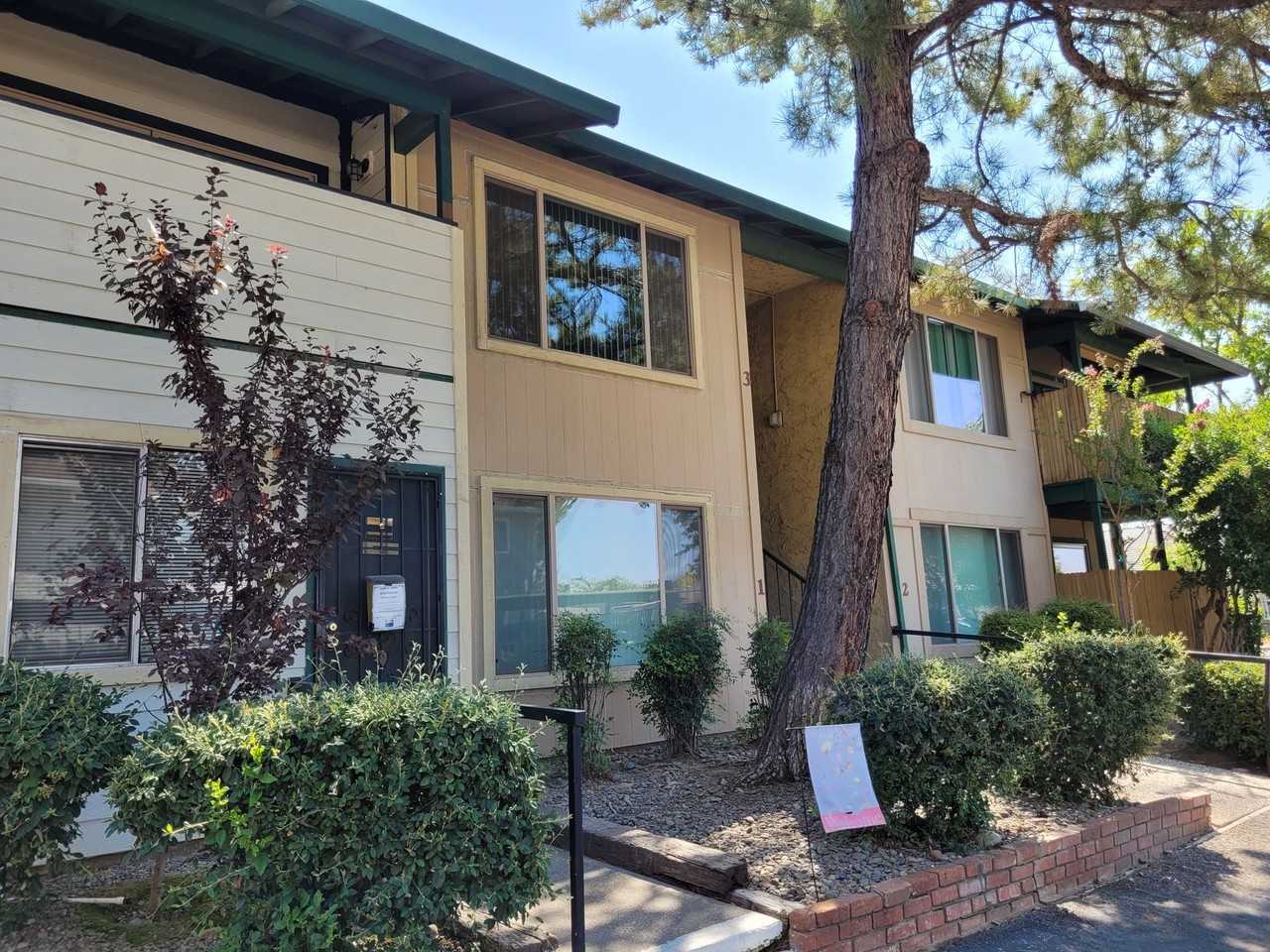 Monte Vista Apartments - Photo 2 of 2