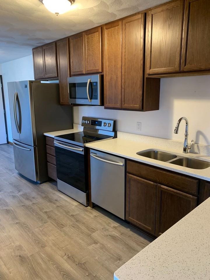 Homestead Apartments. - Photo 2 of 8