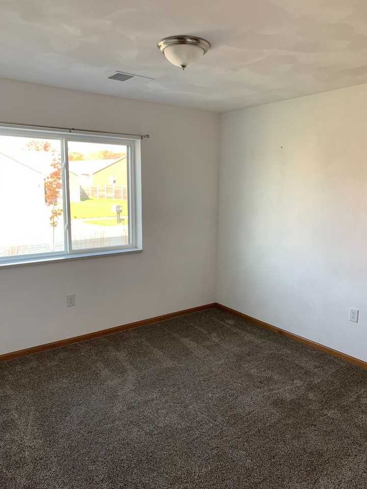 Homestead Apartments. - Photo 6 of 8