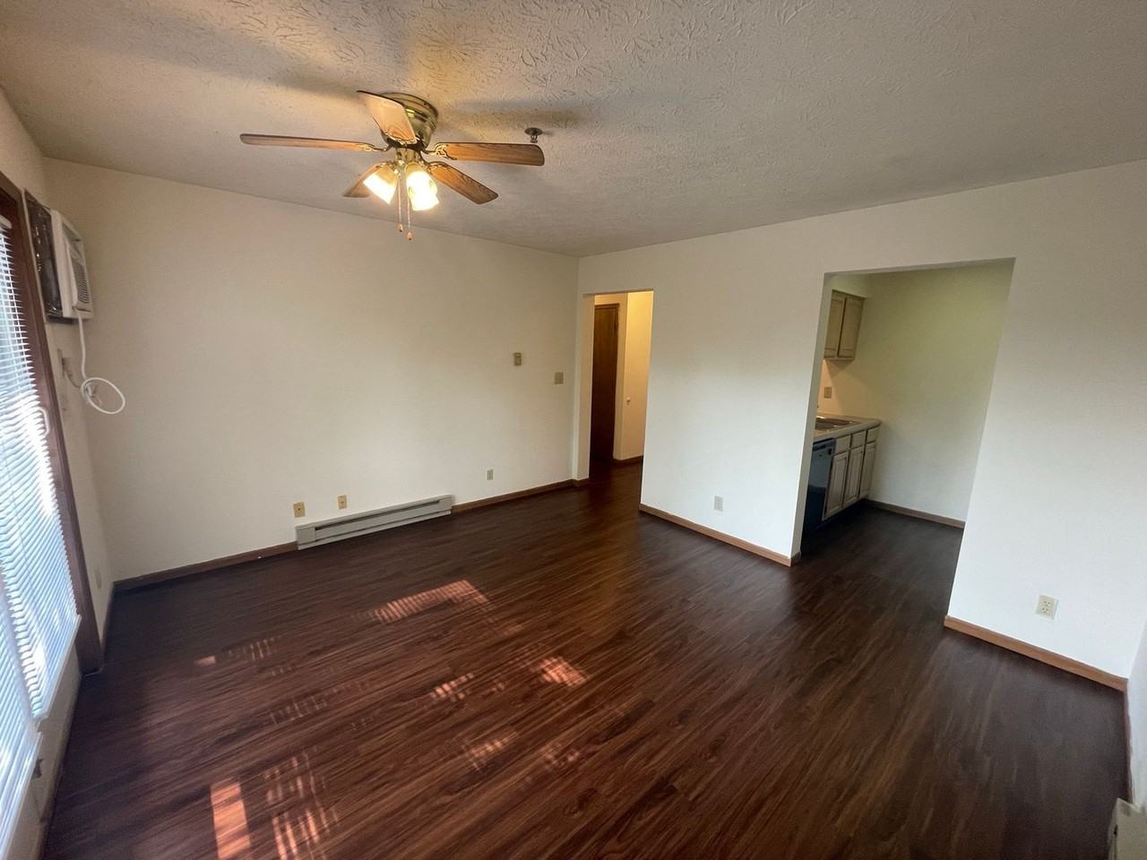 420 S Chauncey Avenue - Photo 7 of 50