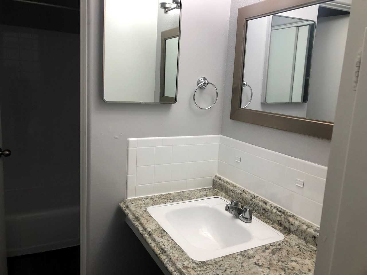 154 W Powers Cir - Photo 7 of 8