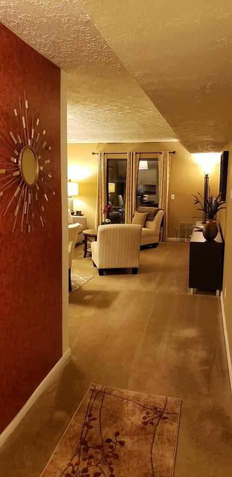 Hilltop Terrace Apartments - Photo 4 of 24